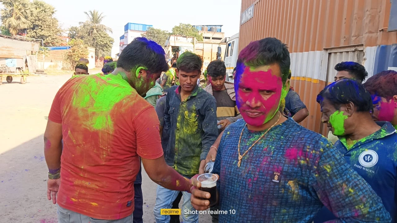 Holi Celebration 2025-04-05 10:48:47 (1)